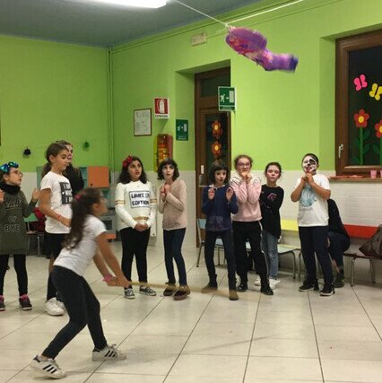 Giochi-con-pignatta2.jpg