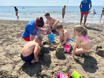 animazione-ponente-caorle-spiaggia.jpg