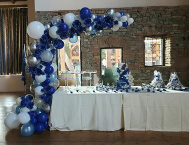 allestimento-con-palloncini-per-compleanno.jpg